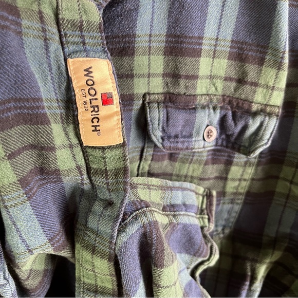 Woolrich Blackwatch Plaid Cotton Flannel Women L Button Down HOLES PAINT STAINED - Picture 8 of 16